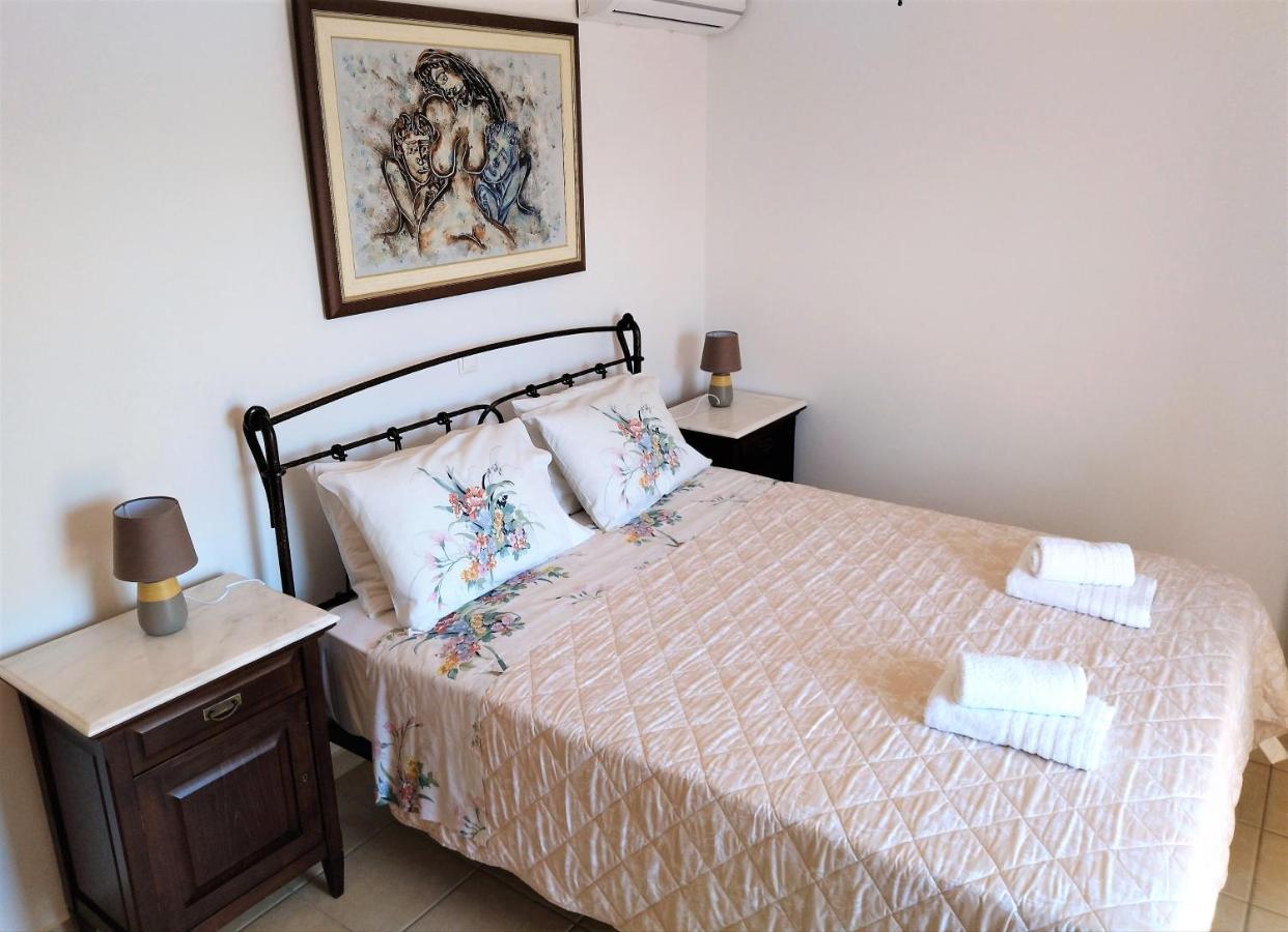 Lagoon View Apartments - Adults Only 拉瑟 外观 照片