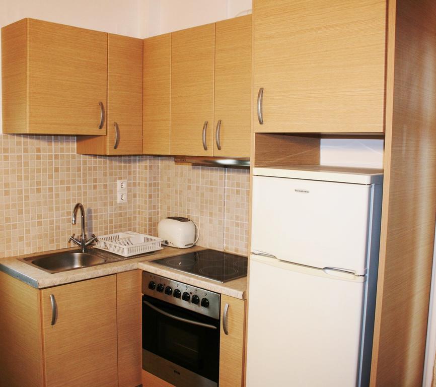 Lagoon View Apartments - Adults Only 拉瑟 客房 照片