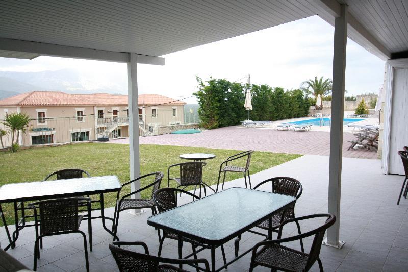 Lagoon View Apartments - Adults Only 拉瑟 外观 照片